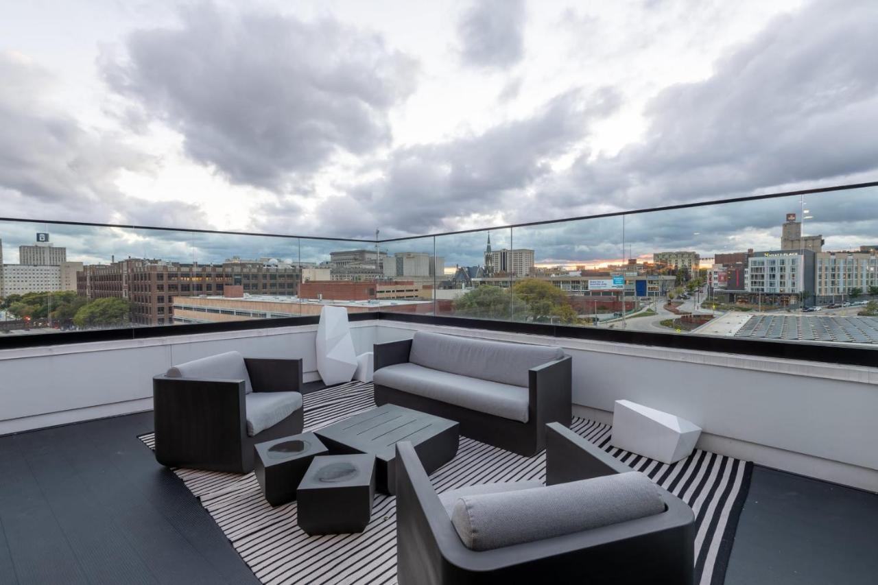 Flexhome Skywalk To Fiserv 1Br Apt U5 밀워키 외부 사진