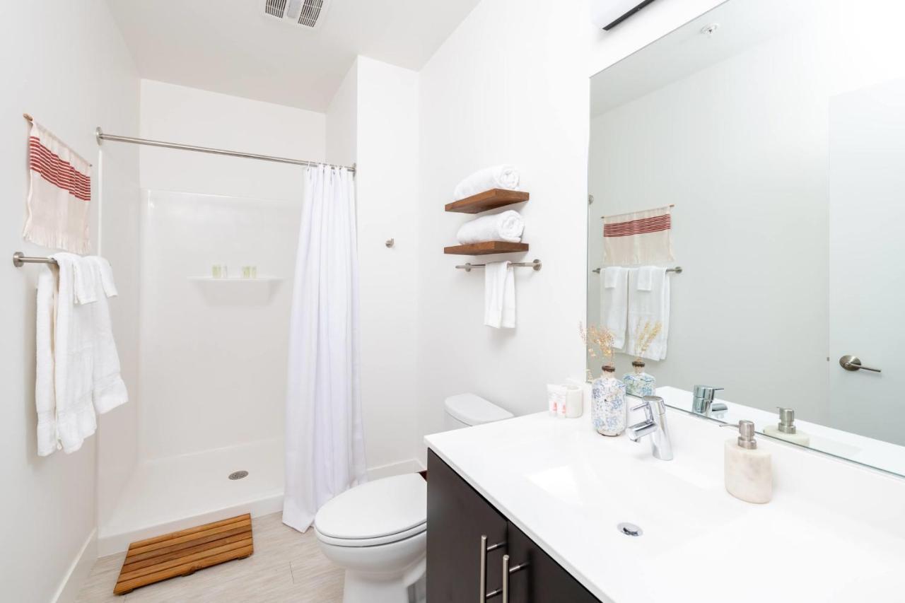 Flexhome Skywalk To Fiserv 1Br Apt U5 밀워키 외부 사진