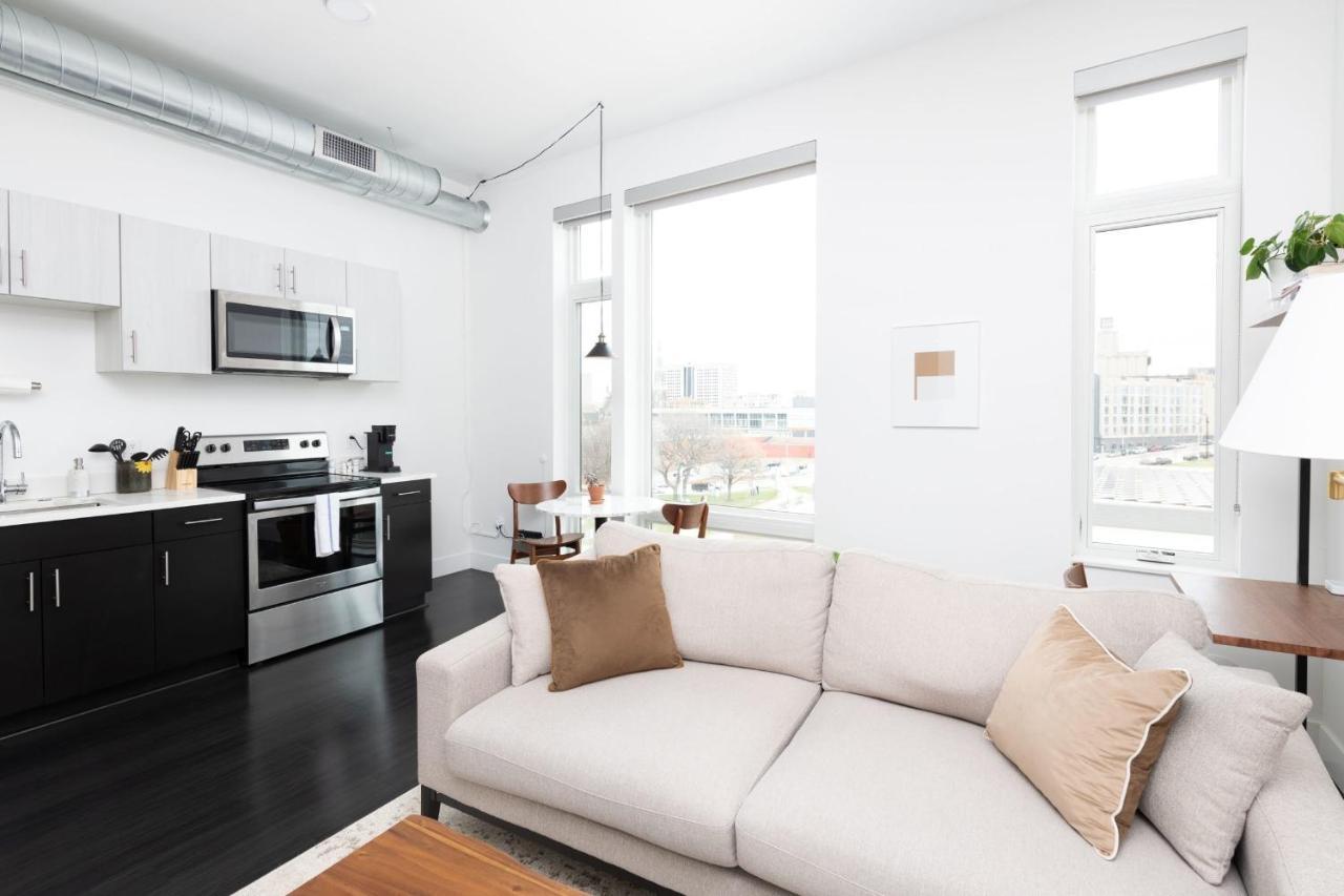 Flexhome Skywalk To Fiserv 1Br Apt U5 밀워키 외부 사진